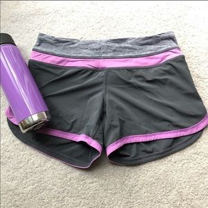 Lululemon purple & gray jogger running shorts Sz 4